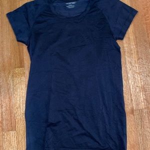 Lululemon dupe swiftly tee